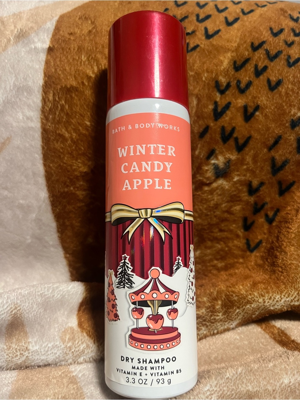 Bath & Body Works Winter Candy Apple Dry Shampoo - Red & Coral